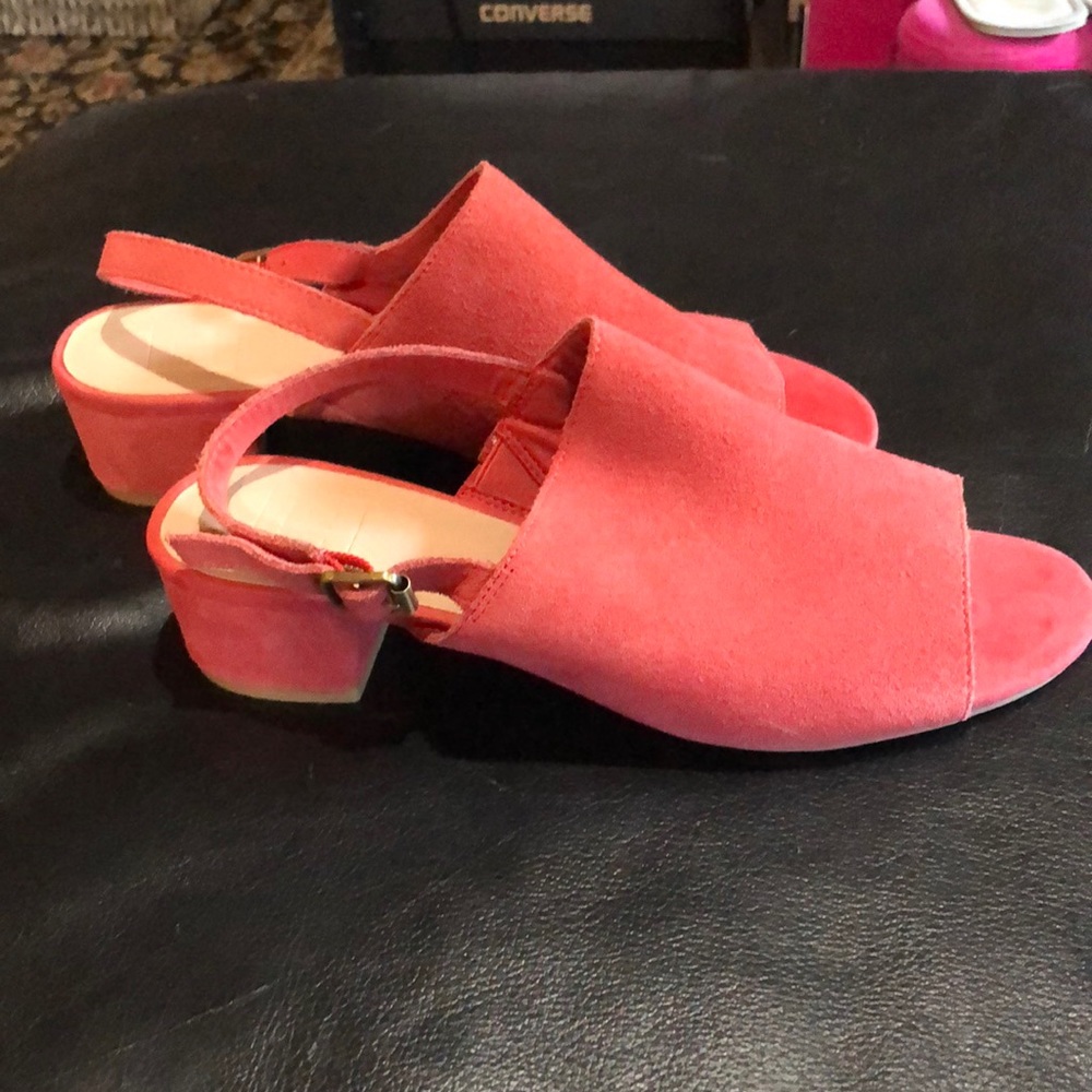 Gap Suede Sandals